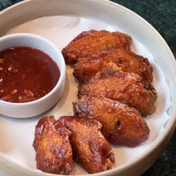 BBQ CHICKEN WINGS
