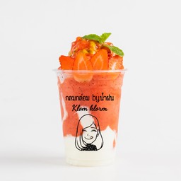 สตอเบอรี่เสาวรส โยเกิร์ต สมูทตี้