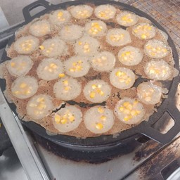 ขนมครกไส้ข้าวโพด