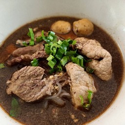 ก๋วยเตี๋ยวเรือถูกปาก สาขาดอนยายหอม