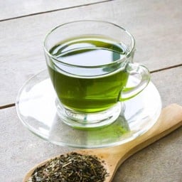 ชาเขียวมะนาว (ร้อน)