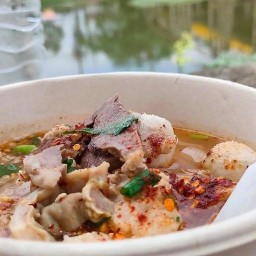 ก๋วยเตี๋ยวสวนนนท์