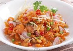 ยำกุ้งแห้งทอด