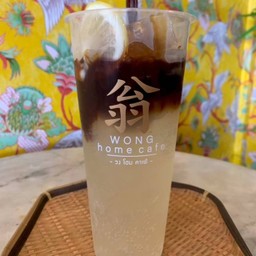 ฮันนี่เลมอนอเมริกาโน่โซดา (sparkling honey lemon americano) แก้วใหญ่ 22oz