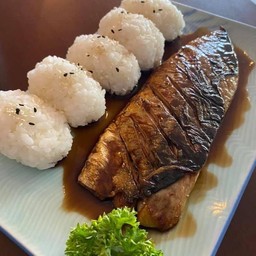 ข้าวปลาซาบะย่าง