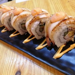 โรลกุ้งชีส