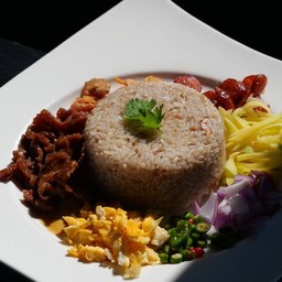 ข้าวคลุกกะปิ