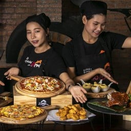 รสเด็ดอินเตอร์บุฟเฟ่ต์ ปิ้งย่างทะเลเผา อ่อนนุช 90