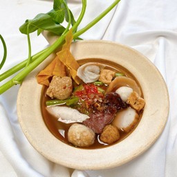 เตี๋ยวลูกชิ้นหมู (7989) -
