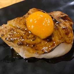 ซูชิหอยเชลล์ฟัวกราส์