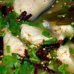 ต้มยำปลาบึก(เป็นกับข้าว)นำ้ใส