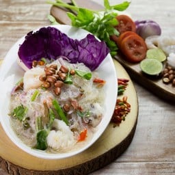 ยำวุ้นเส้นทะเล