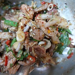 ย่างก้อย  หมู