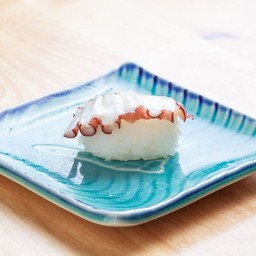 ซูชิหมึกทาโกะ