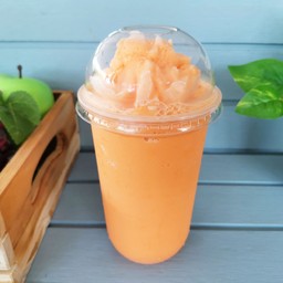 ชานมเย็นปั่น