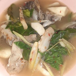 ต้มยำหัวปลาน้ำใส