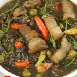 แกงขี้เหล็กใส่หมู