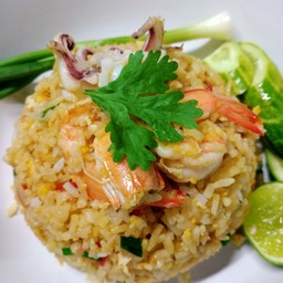 ฝนอาหารตามสั่ง