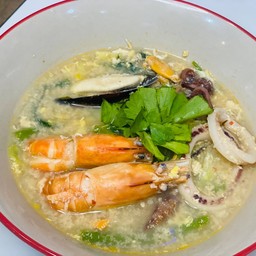 สุกี้รวมทะเลน้ำคอมโบ้ซีฟู้ด