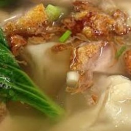 เกี้ยวหมูกรอบ