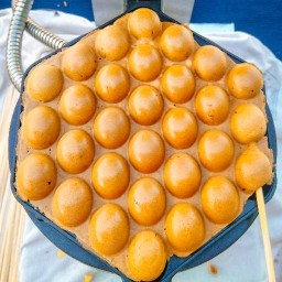 ลิงกินวาฟเฟิล by RAYA -วาฟเฟิลฮ่องกง