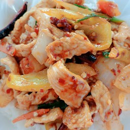 น้ำพริกเผาหมูชิ้น