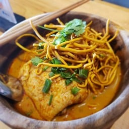 ฉันมาไกล แยกพันต้น tastes from my travels หน้่าโรงพยาบาลน่าน