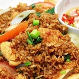 ข้าวผัดรถไฟหมู