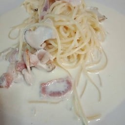 เบคอนเห็ดครีม