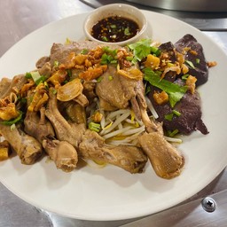 ก๋วยเตี๋ยวมือเทวดา สกลนคร