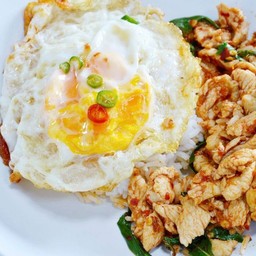 กระเพราไก่