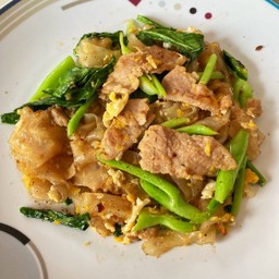 ผัดซีอิ๋ว
