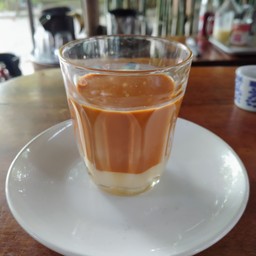 ไผ่แดง ชากาแฟ