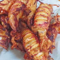 หมึกไข่เเดดเดียวทอด 5-6 ตัว 150 บาท

