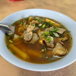 ก๋วยจั๊บน้องแบงค์