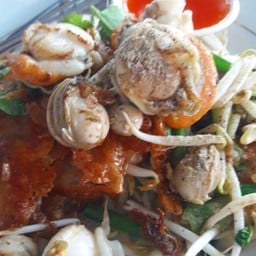 ผัดไทแม่สมนึกตลาดพรานนก