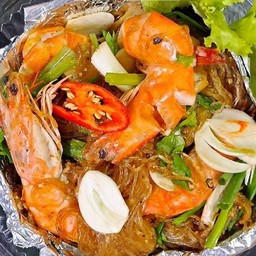 กุ้งอบวุ้นเส้น