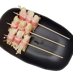 เบคอนพันเห็ดเข็มทอง