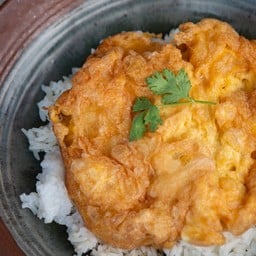 ข้าวไข่เจียว
