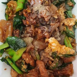 ผัดซีอิ้วหมู LM
