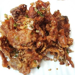 ปูนิ่มคั่วพริกเกลือ