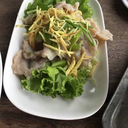 เนื้อปลากรายลวกจิ้ม