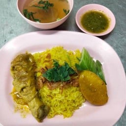 ข้าวมันไก่ เจ้หมวย