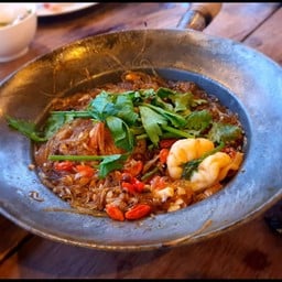 กุ้งอบวุ้นเส้น