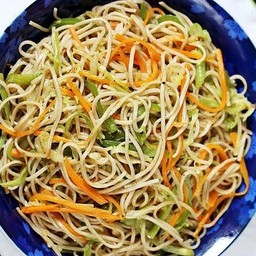 ผัดหมี่อินเดีย (Veg Noodles)