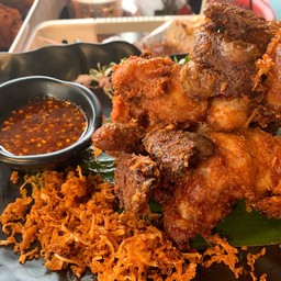 เครื่องในไก่ทอด