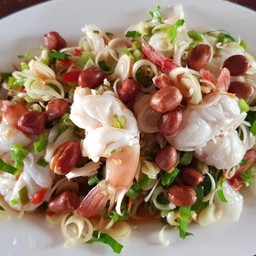 ยำตะไคร้กุ้ง