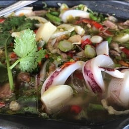 หมึกไข่นึ่งมะนาว