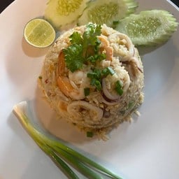 ครัวต้นโพธิ์อาหารไทย-อีสาน