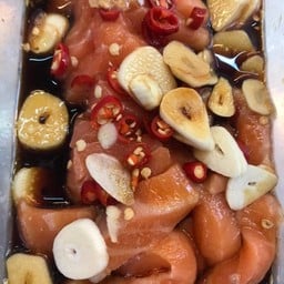 แซลมอนดองแซ่บอีหลี